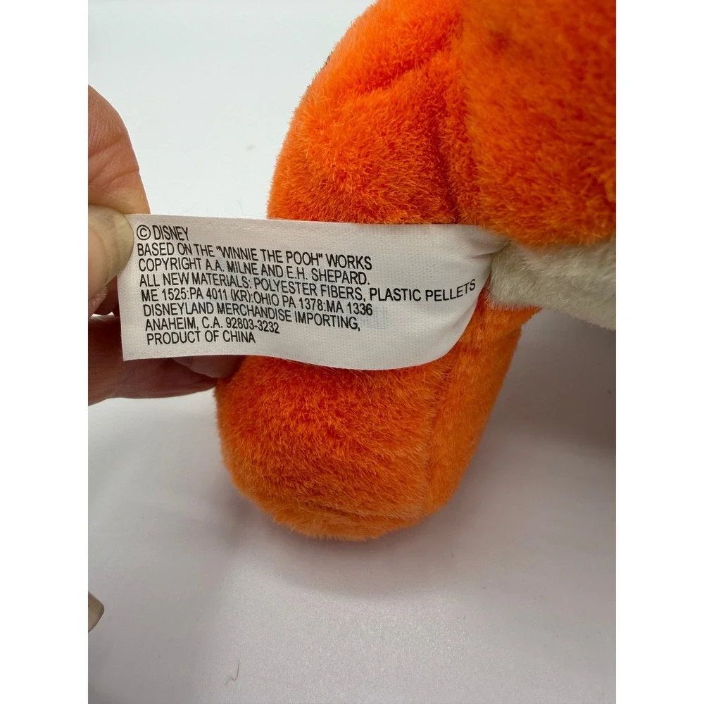 Vintage Disneyland Safari Tigger Plush Winnie the Pooh Vest Hat Binoculars NWT